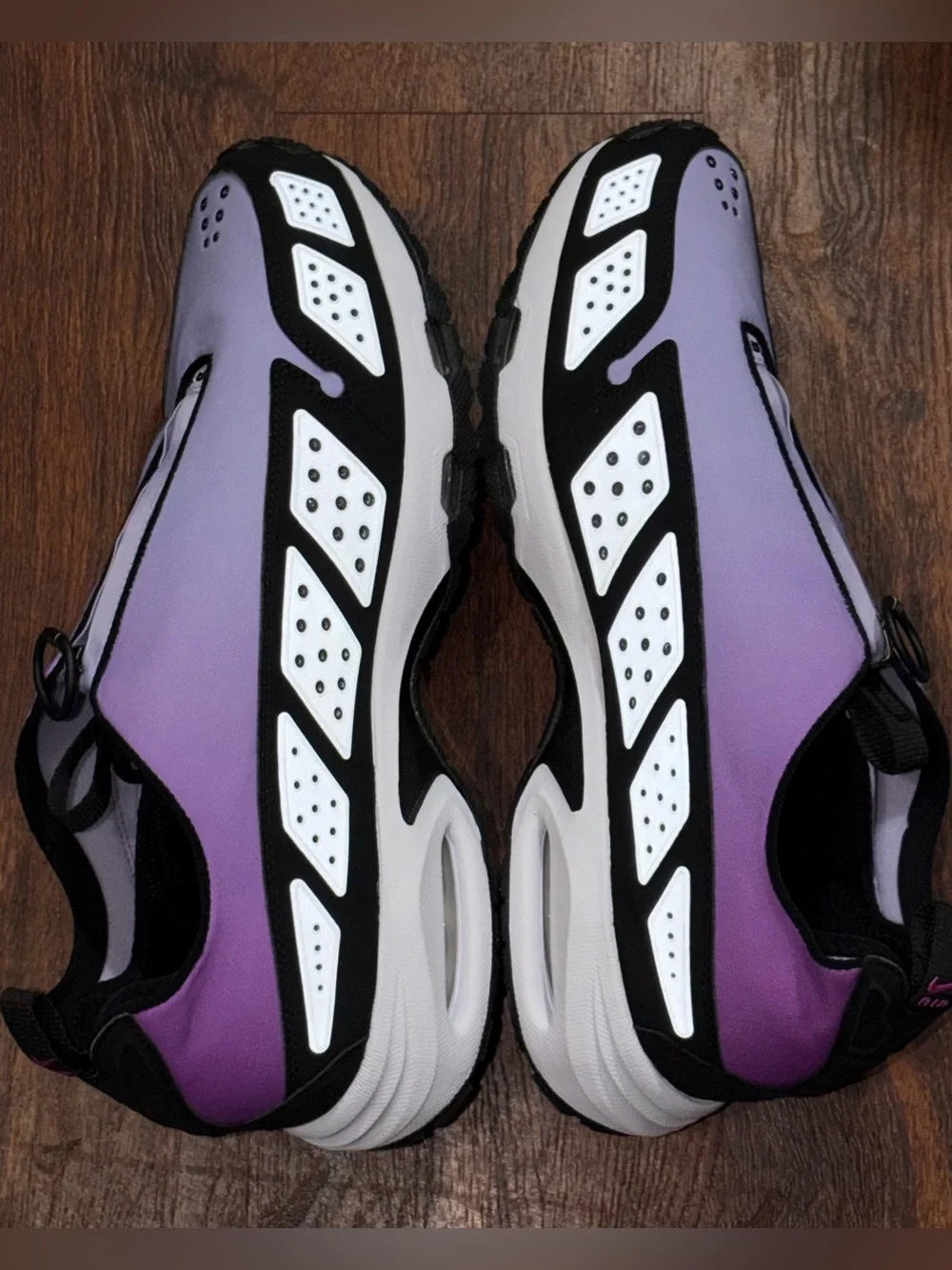 Nike air max size 11.5 Slip On Athletic sneakers